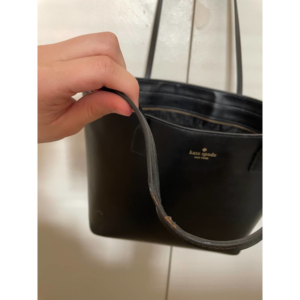 Kate Spade Purse - Picture 2 of 3